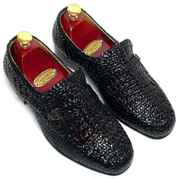 미사용 새상품 madras 인트레차트 로퍼 23.5 블랙 가죽 신발