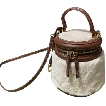 인조 모피 원통형 숄더백