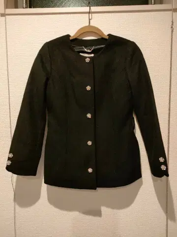 비쥬 버튼 울 코트 M 사이즈