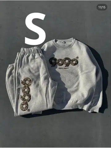 9090 그레이 맨투맨 세트 로고 프린트