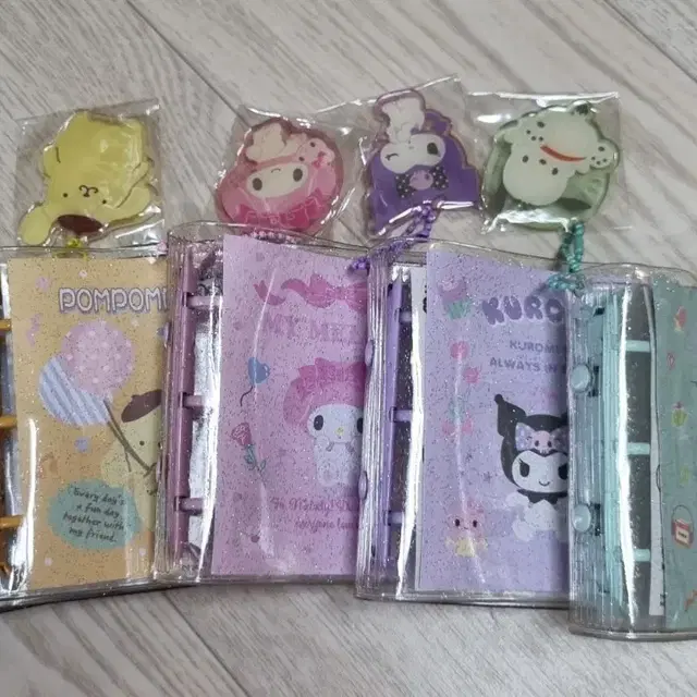 산리오 플레이브 포카 바인더 포카앨범