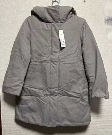 택 포함 유니클로 하이브리드 다운 코쿤 코트 그레이 S