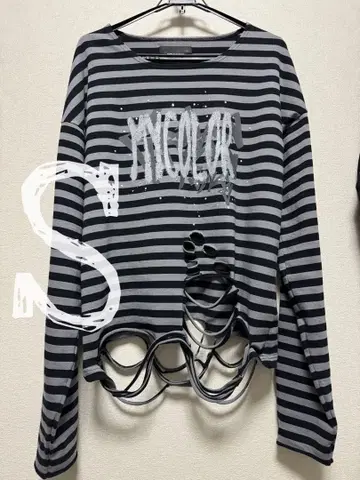 S 사이즈 grancy 한정판 큐빅 그래픽 디자인 롱T