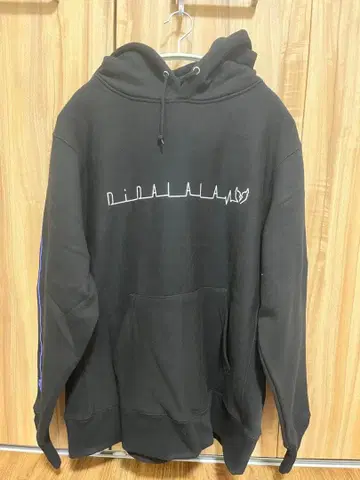 SiM 뿔 달린 후드티 L 사이즈