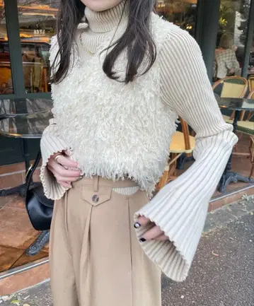 hinari 웨스트 사이드 컷 아웃 팬츠 베이지 FREE