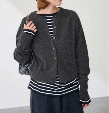 [ 완판템,새상품 ] FRAMeWORK 압축 울 크루넥 가디건