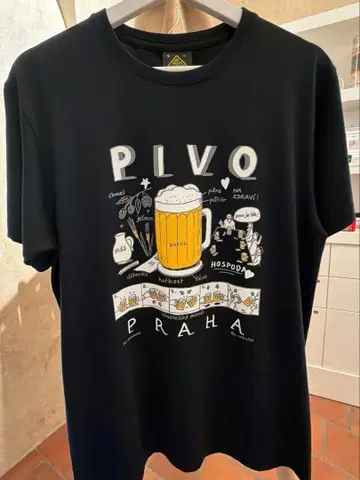 PIVO 프라하 맥주 T셔츠
