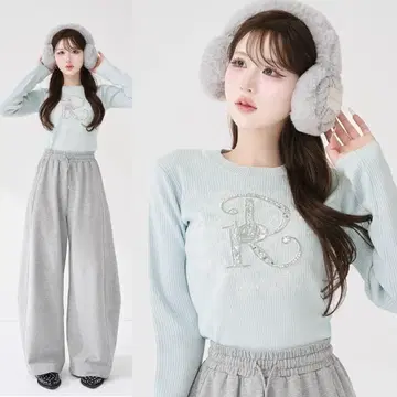 다리치 DR 비쥬 플라워 리브 니트탑