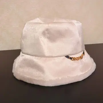 CA4LA 버킷햇 인조 모피 포함