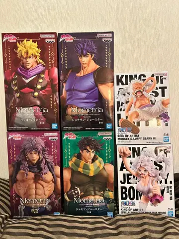 Mometria 죠죠의 기묘한 모험 피규어 4종 x 3개 세트