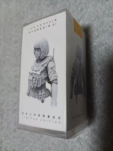 LIMITED EDITION 여성 캐릭터 피규어