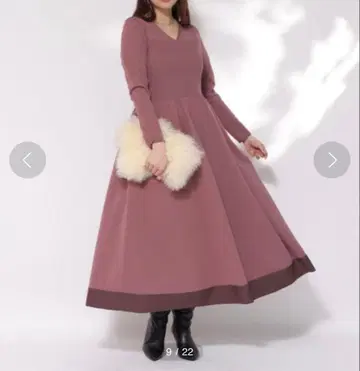 택 포함 새상품 Mystrada V넥 홀 원피스