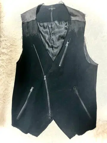 LGB 지퍼 베스트 르 그랑 블루