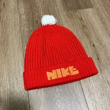 NIKE(나이키) 볼드 나이키 니트 모자 후센 토끼 y2k