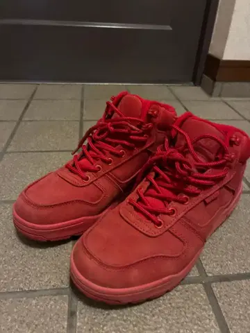 레드 하이컷 스니커즈