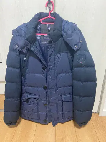 TOMMY HILFIGER 네이비 다운 자켓