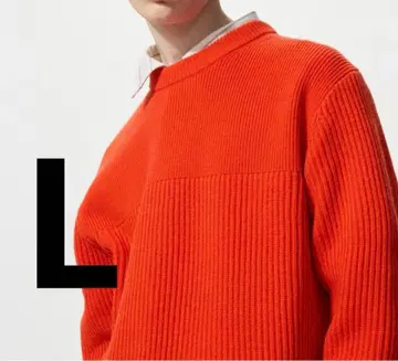 유니클로 jw anderson 리브 크루넥 스웨터