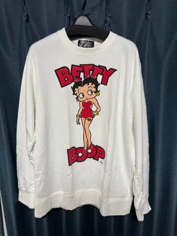 베티붑 맨투맨 트레이닝복 오버 사이즈 쭈리 앞뒤 디자인