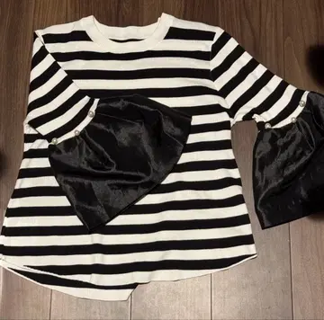 prose verse 펄 플레어 슬리브 절개 니트