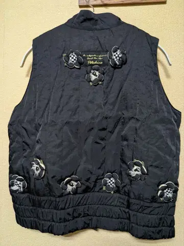 Potechino 블랙 블랙 다운 베스트 꽃 모티브 다수 새상품급 레어품