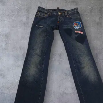 DSQUARED2 디스퀘어드 청바지 데님 와펜 44