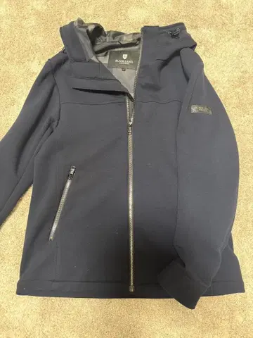 BLACK LABEL 네이비 마운틴 후드티