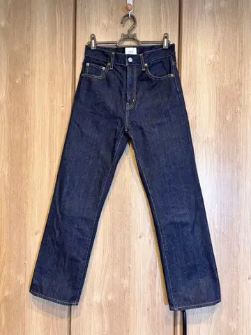 Ungrid 스트레이트 데님 24inch