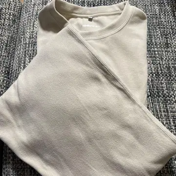 메디힐 L 사이즈 맨투맨 그레이지