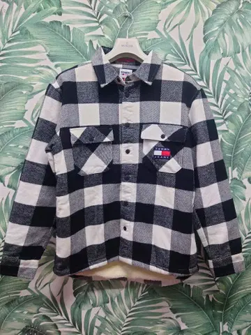 주말 특가 정품 TOMMY JEANS 오버 셔츠. 따뜻한 안감.