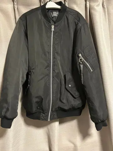 MA-1 스타일 블랙 자켓