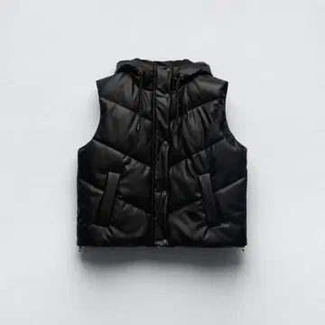 ZARA 인조 가죽 후드 베스트