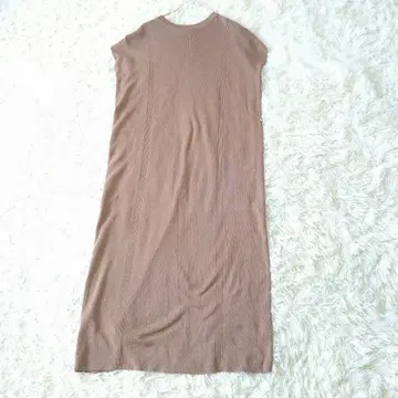 노스리 크루넥 리브 롱 원피스 베이지