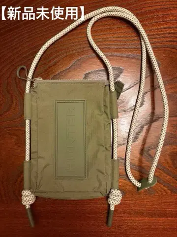 [ 미사용 새상품 ] HUNTER 트래블 립스탑 폰 파우치