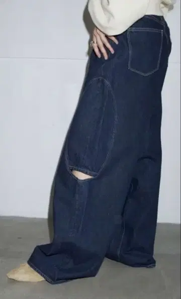 Htage 사이드컷 디자인 루즈 데님