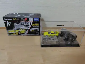 토미카 프리미엄 STEERING VIEW 이니셜D FD3S RX-7