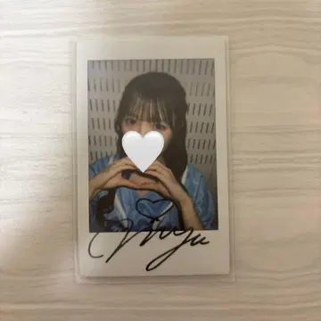 CUTIE STREET 우메다 미유 친필 사인 폴라로이드