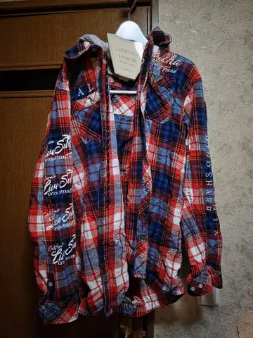 GOTCHA 체크 무늬 후드 부착 긴팔 셔츠 레드 계열 주름 다수 XL