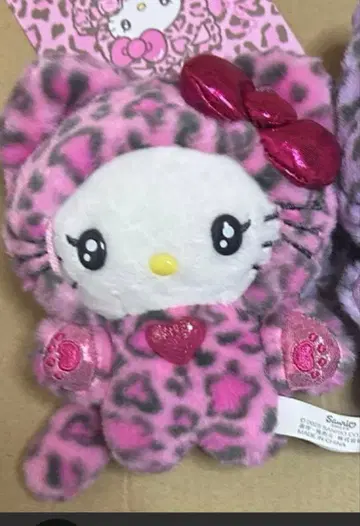 산리오 갸루 고양이 마스코트 참 헬로키티