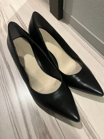 randa 블랙 가죽 스틸레토 하이힐