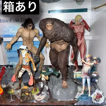 진격의 거인 피규어