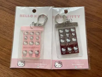 LOWRYS FARM 헬로키티 키링