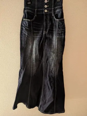 제이다 다크 데님 플레어 롱 스커트