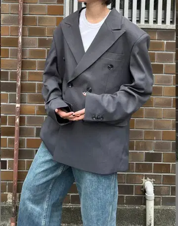 Chikashitsu + double jacket 차콜