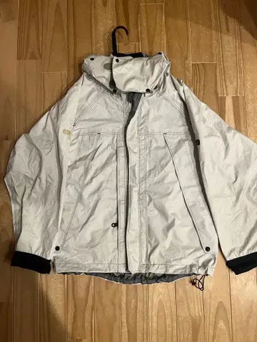 다이와 PROVISOR. PR-1311. GORE-TEX.