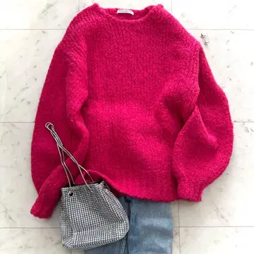 컨디션 최상 뷰티&유스 울 알파카 블렌드 부클 오버 니트