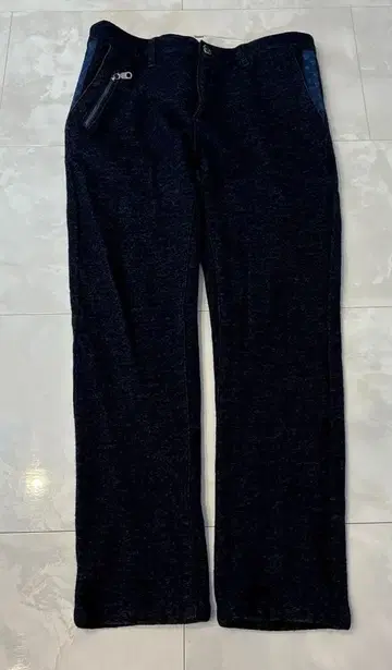 마크앤로나 네이비 팬츠