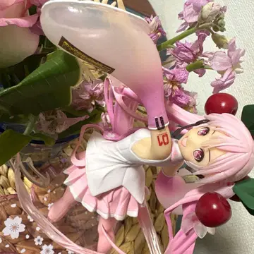 벚꽃 미쿠 피규어