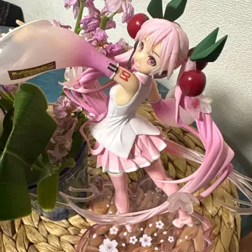 벚꽃 미쿠 피규어