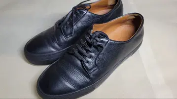 유나이티드 애로우즈 가죽 스니커즈 26.0