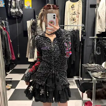 Edhardy 에드하디 반짝이 라메 집업 후드티 레오파드